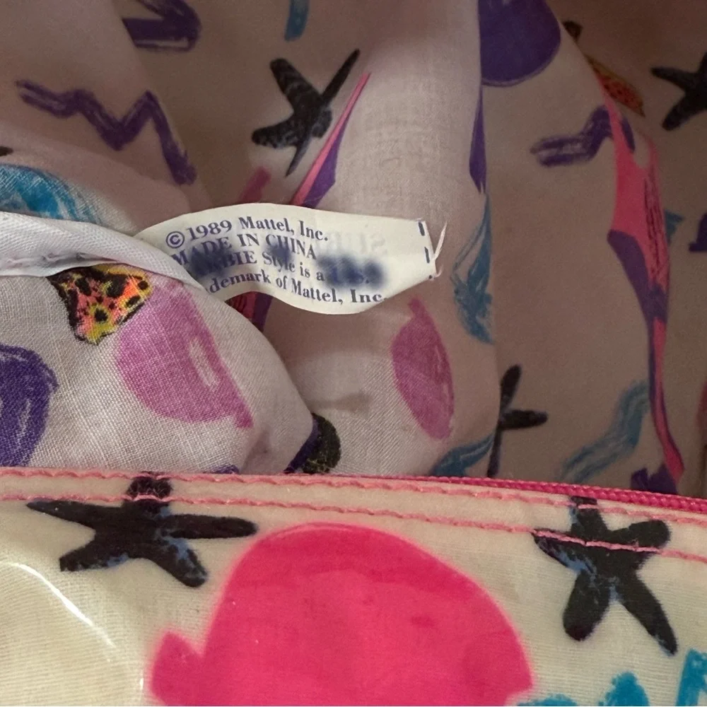 RARE 1989 Barbie Mattel Inc. Vintage Girl's Duffle Bag & Pouch Vinyl Graphic Art
